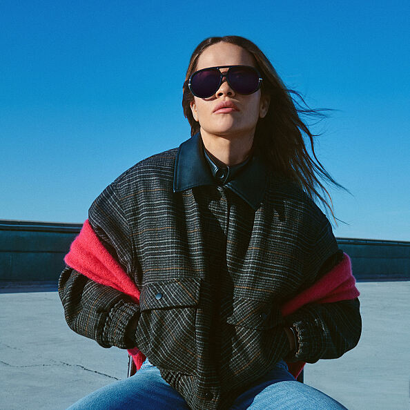 PRIMARK PRESENTS RITA ORA PU Collar Check Bomber, £28, €30, �34, PLN130, CZK780, RON145, PRIMARK PRESENTS RITA ORA R Hood Scarf, Red, £10, €12, �14, RON60, PLN50, CZK31