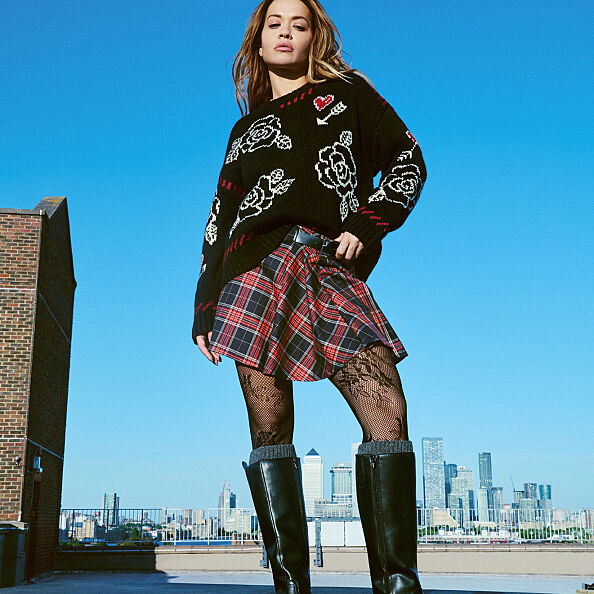 PRIMARK PRESENTS RITA ORA OS Printed Jumper, £19, €20, �22, PLN90, CZK520, RON100, PRIMARK PRESENTS RITA ORA Tartan Kilt Mini Skirt, £16, €18, �20, PLN80, CZK470, RON90