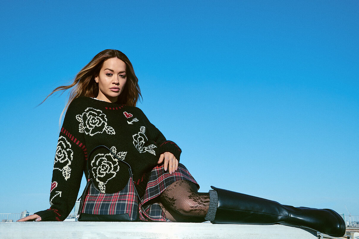 PRIMARK PRESENTS RITA ORA OS Printed Jumper, £19, €20, �22, PLN90, CZK520, RON100, PRIMARK PRESENTS RITA ORA PU 90s Knee High, £26, €29.50, �32.50
