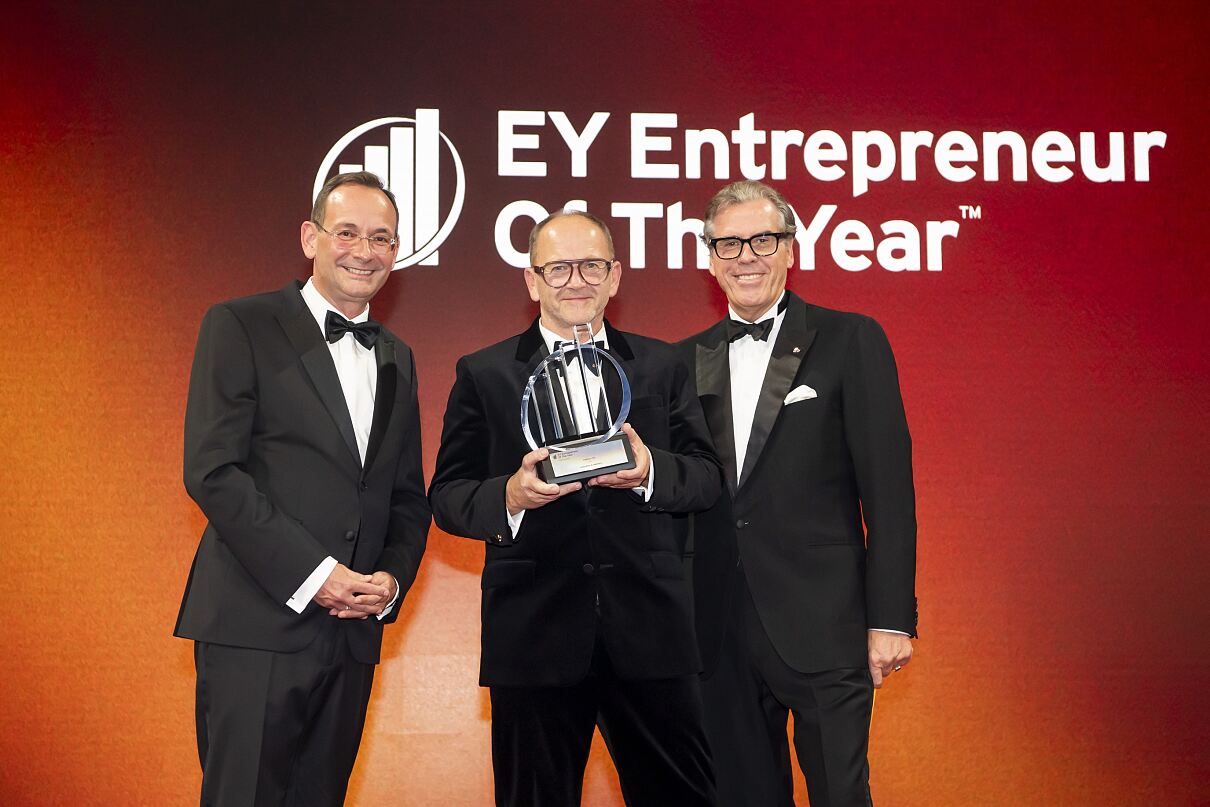 EY Entrepreneur Of The Year 2025_Fill