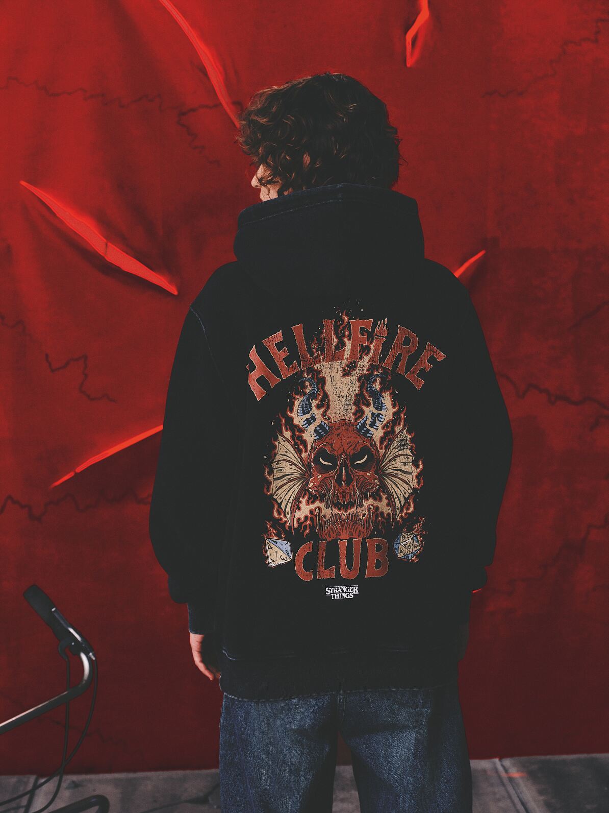 PRIMARK STRANGER THINGS HELLFIRE HOODIE Charcoal �30, £20, €24, 625CZK, 105PLN, 9000HUF, 120RON