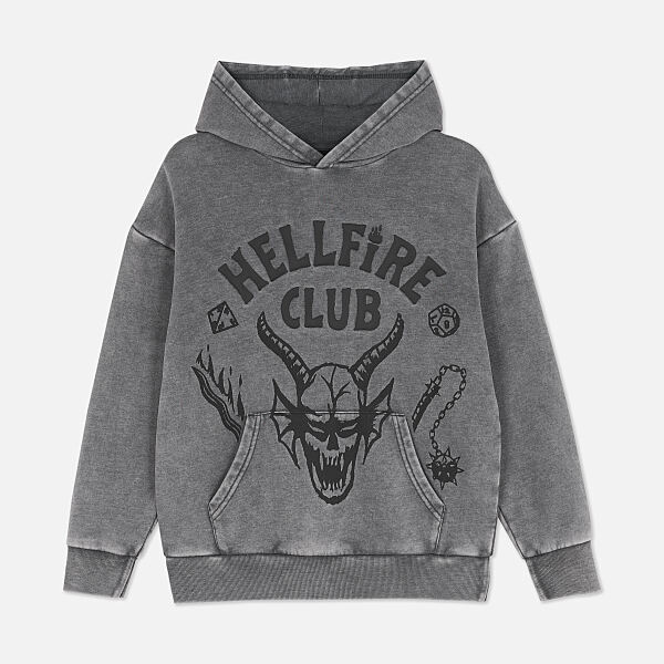 PRIMARK STRANGER THINGS HELLFIRE HOODIE Charcoal �19, £12, €14, 415CZK, 70PLN, 6000HUF, 80RON (2)