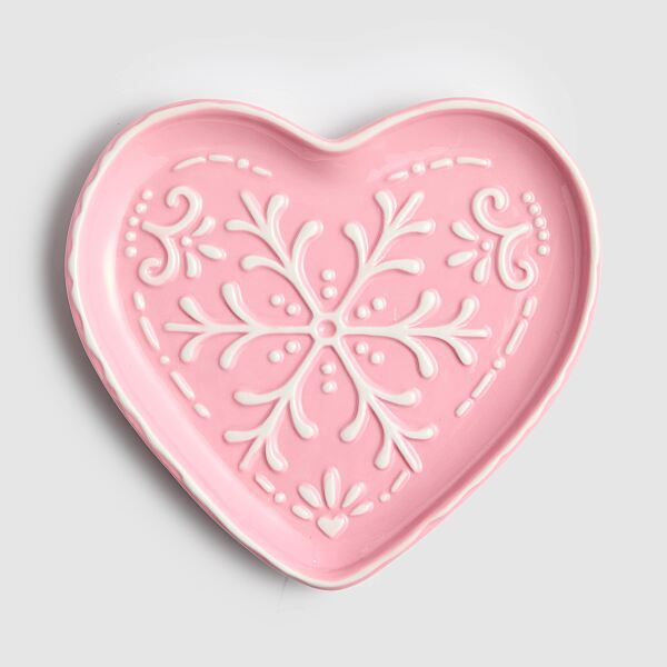 PRIMARK Xdec Pink Heart Plate £5, €6, PLN26, CZK155, RON30-min