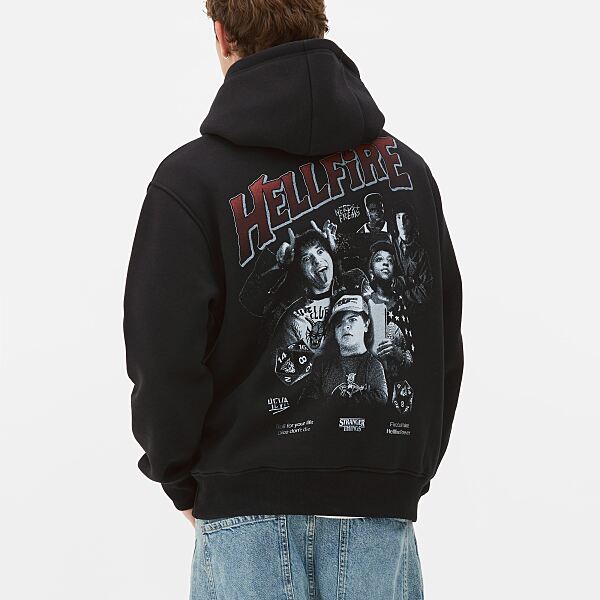 PRIMARK STRANGER THINGS HELLFIRE MONTAGE HOODIE Black �24, £20, €22, 570CZK, 95PLN, 8000HUF, 110RON-min