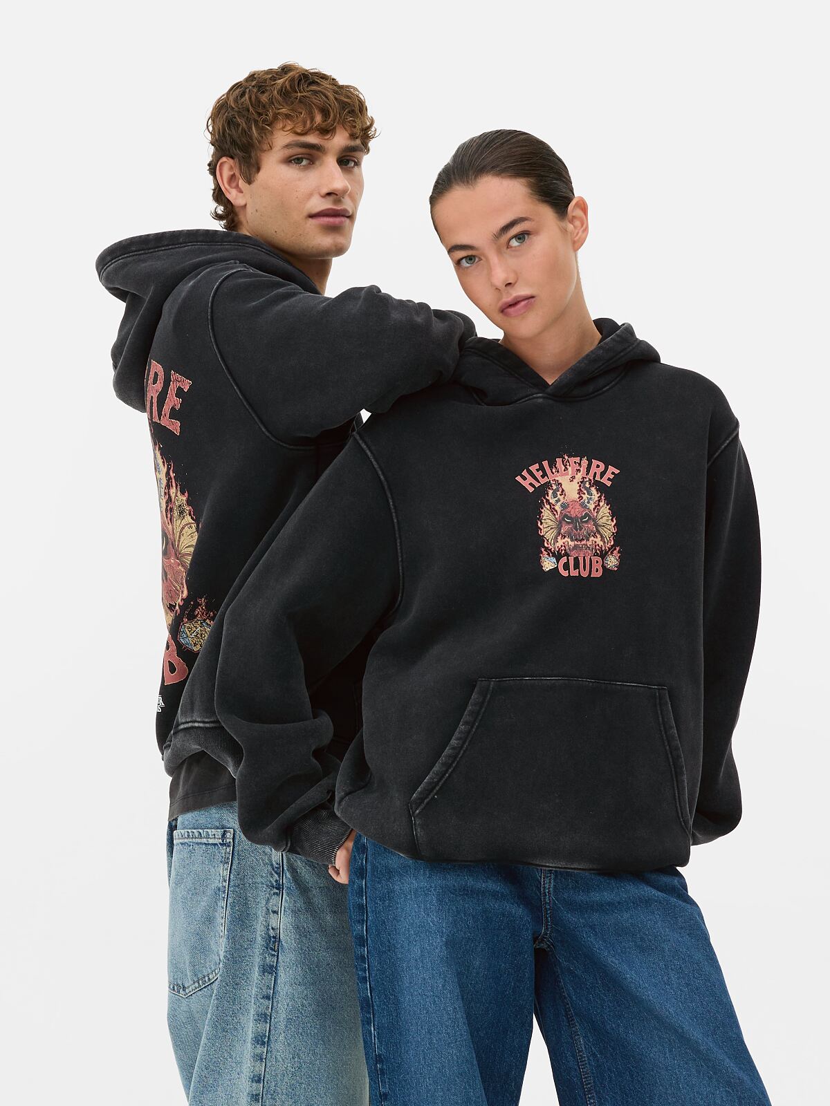PRIMARK STRANGER THINGS HELLFIRE HOODIE Charcoal �30, £20, €24, 625CZK, 105PLN, 9000HUF, 120RON (2)-min