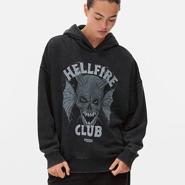 PRIMARK STRANGER THINGS HELLFIRE HOODIE Black �24, £18, €20, 520CZK, 90PLN, 7500HUF, 100RON-min