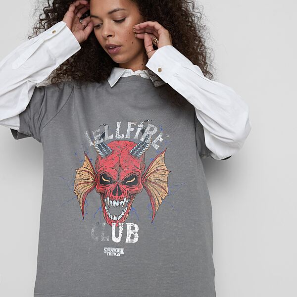 PRIMARK HELLFIRE TEE Grey £14. £10, €12, 310CZK, 50PLN, 4400HUF, 60RON-min