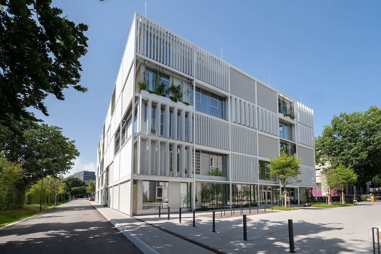 VAL_JKU Linz Uni_1.jpg