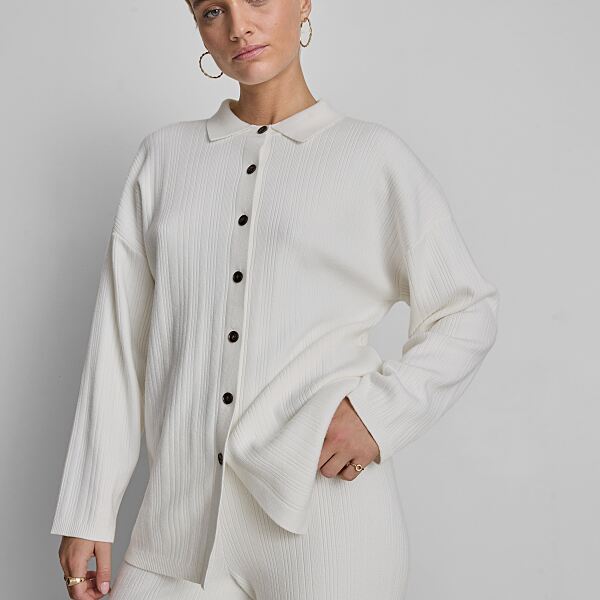 primark_deutschland-primark_co_ribbed_shirt-ecru-18-eur20-usd22-pln90-czk520-ron100-2-ref2225544-min
