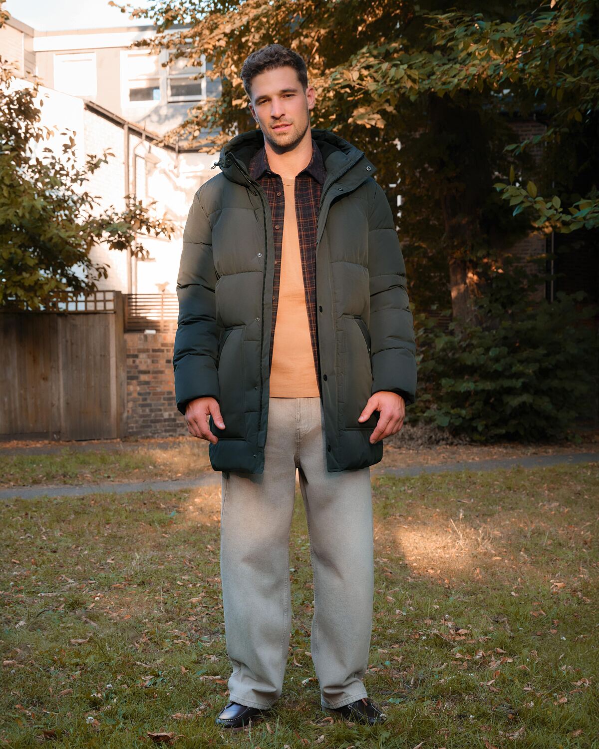 primark_deutschland-primark_long_puffer_thermolite_green_usd75-45-eur55-1430czk-240pln-20500huf-275ron-2-ref2208789-min