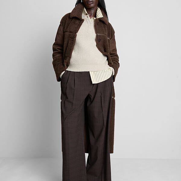 primark_deutschland-primark_long_teddy_coat_brown-50-eur55-usd70-pln240-czk1430-ron270-2-ref2227473-min