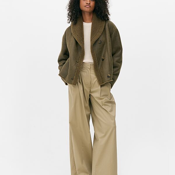 primark_deutschland-primark_faux_shearling_shawl_jacket_38-eur42-usd50-pln180-czk1090-ron205-ref2227470-min