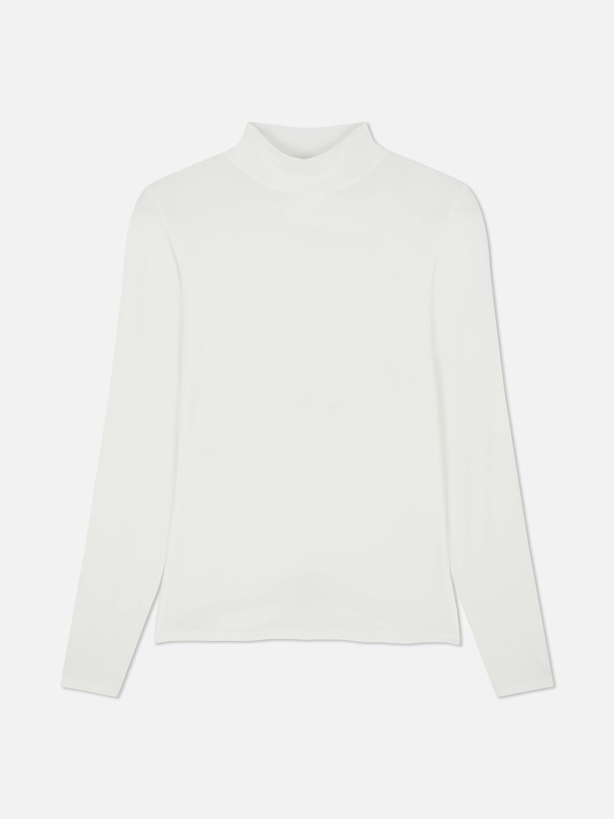 PRIMARK HEAT IQ Viscose Roll Neck Top Ivory �14, £12, €13, 340CZK, 55PLN, 4800HUF, 65RON (2)-min