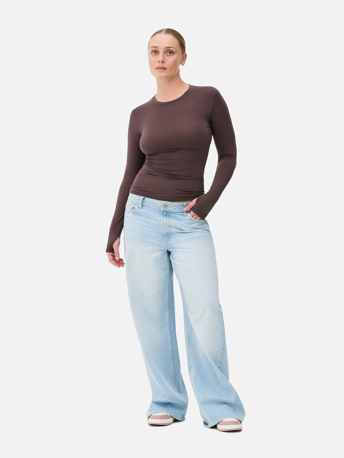 PRIMARK HEAT IQ Viscose Long Sleeve Top Fig �14, £12, €13, 340CZK, 55PLN, 4800HUF, 65RON-min