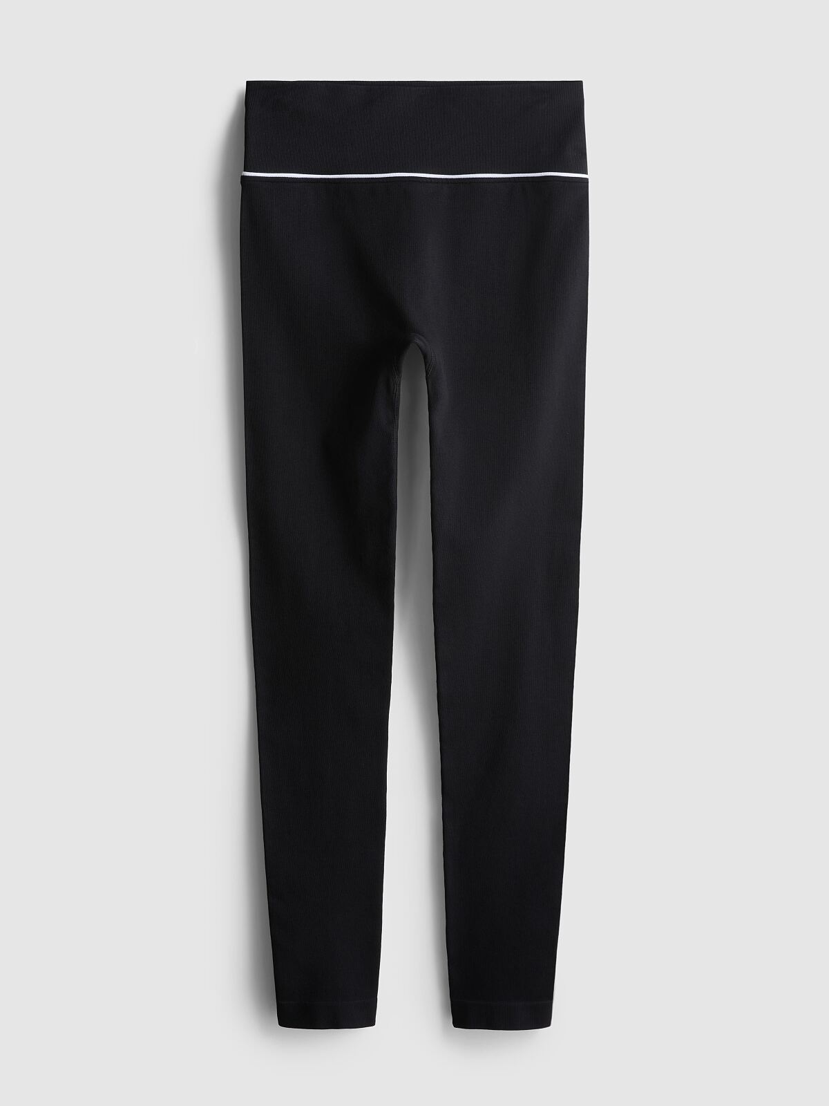 PRIMARK PIPING LEGGING, £12, €14, �15.50, RON70, PLN60, CZK365-min