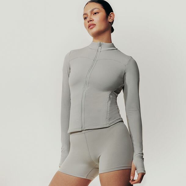 PRIMARK BUTTER JACKET £17 €19 �20 495CZK 85PLN 95RON AND BUTTER MICRO SHORTS £9 €10 �11.50  260CZK 43PLN 50RON-min