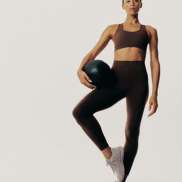 PRIMARK bodysculpt crop £11 €13 �16.50 340CZK 55PLN 65RON PRIMARK bodysculpt legging £14 €16 �19.50 415CZK 70PLN 80RON-min