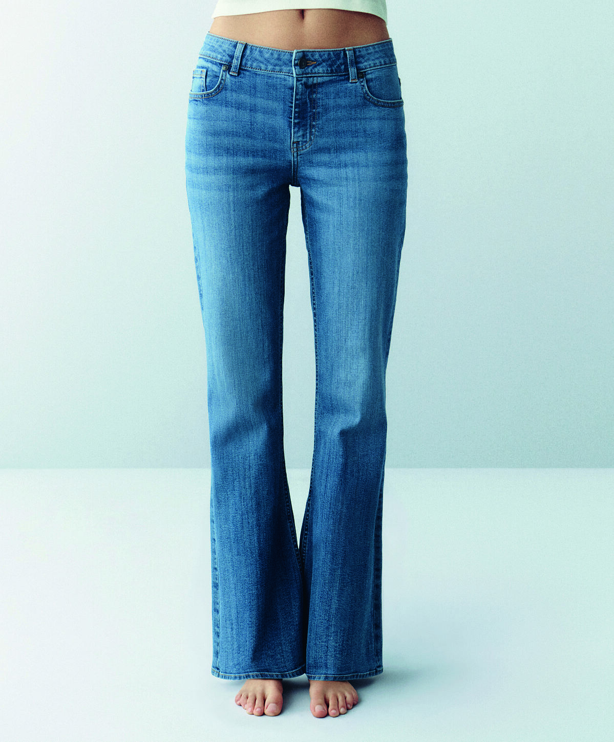 PRIMARK THE SCENE_low_rise_flare-16-eur18-usd25-ron90-pln80-czk470-ref2265195