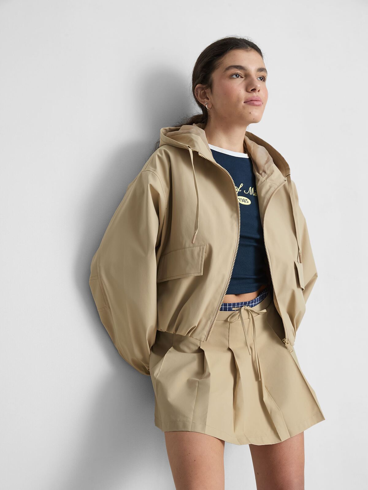 PRIMARK THE SCENE_hooded_windbreaker-22-eur24-ron120-pln105-czk625-ref2265333