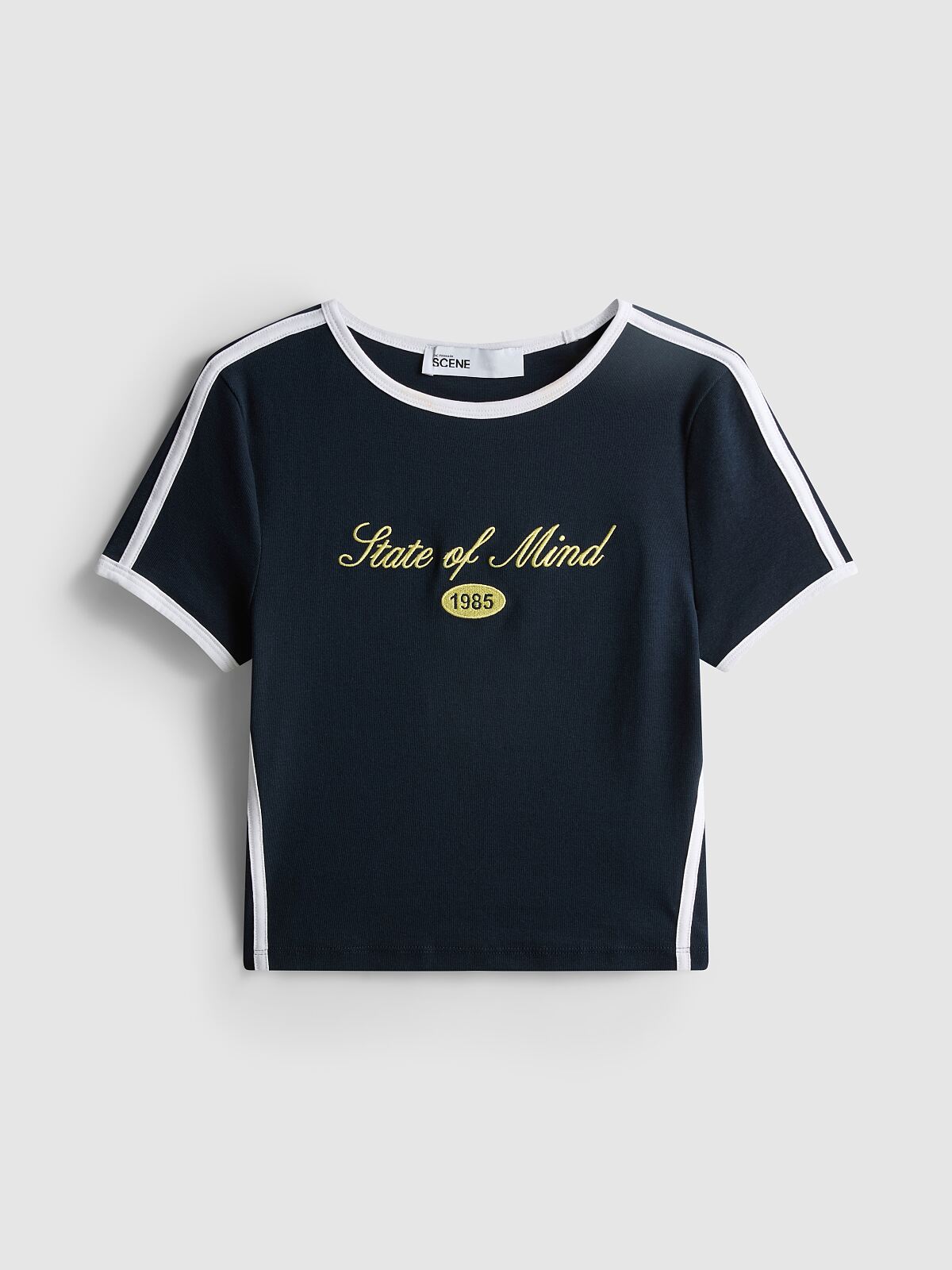 PRIMARK THE SCENE_graphic_baby_tee-7-eur8-usd11-ron40-pln34-czk210-2-ref2265309